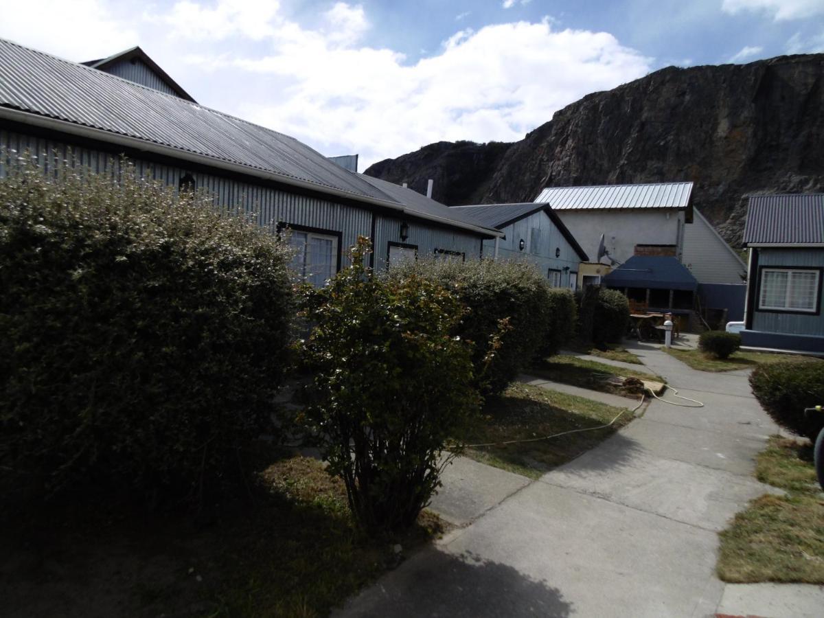 Complejo Don Joel Hostel El Chalten Ngoại thất bức ảnh