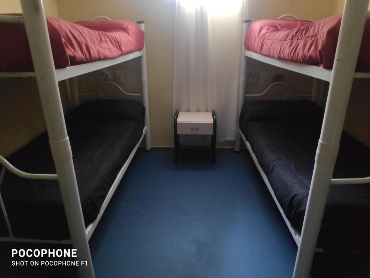 Complejo Don Joel Hostel El Chalten Ngoại thất bức ảnh
