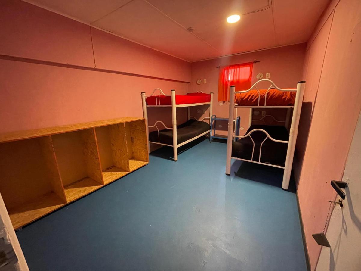 Complejo Don Joel Hostel El Chalten Ngoại thất bức ảnh