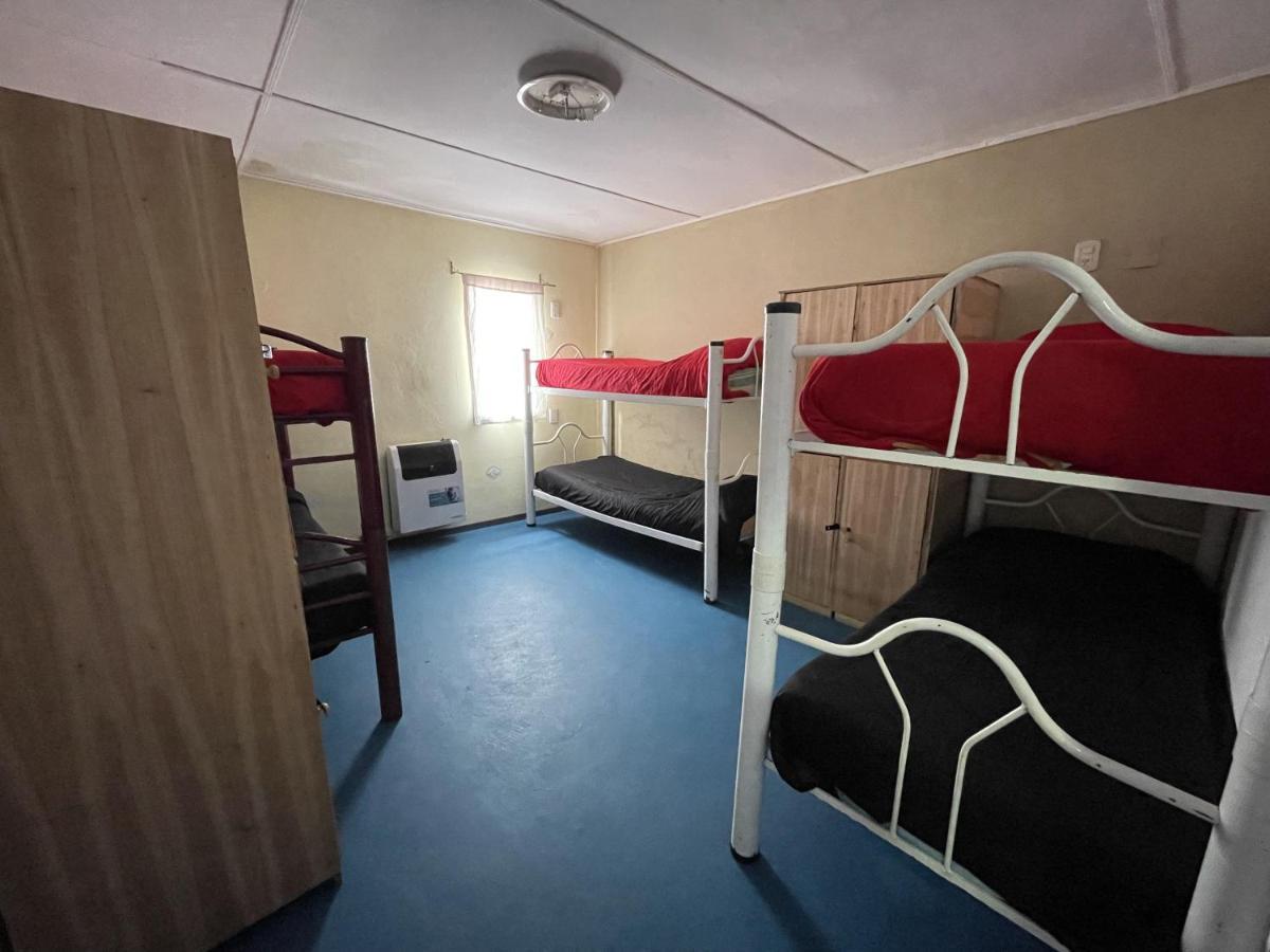 Complejo Don Joel Hostel El Chalten Ngoại thất bức ảnh